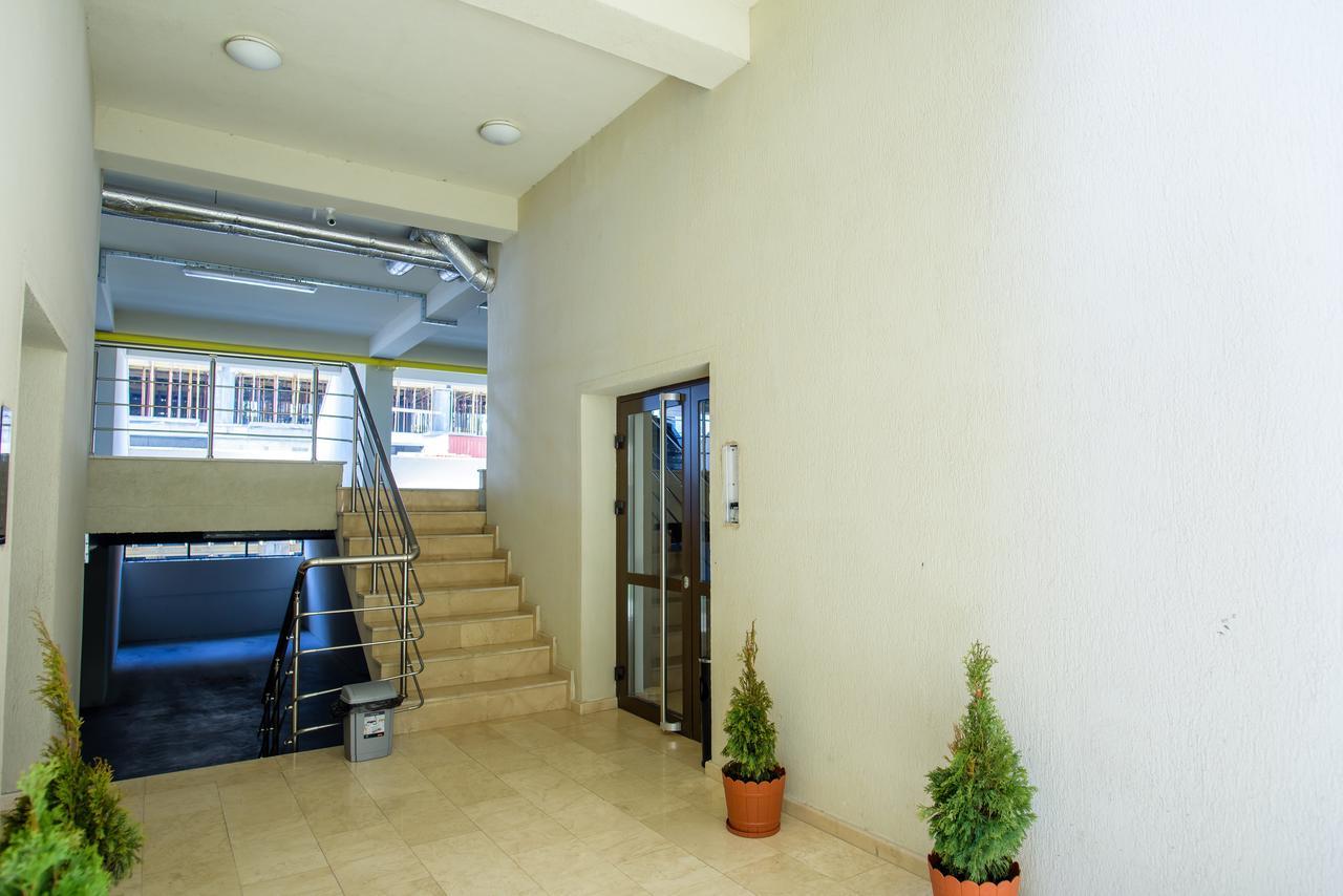 Beach Vibe Apartments Solid Residence Mamaia Exterior photo