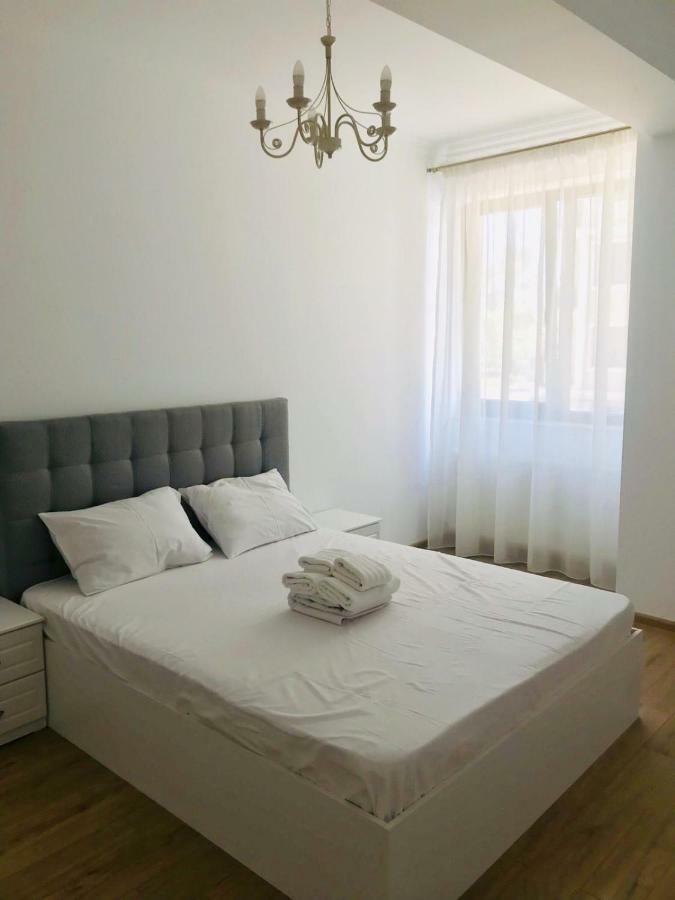 Beach Vibe Apartments Solid Residence Mamaia Exterior photo