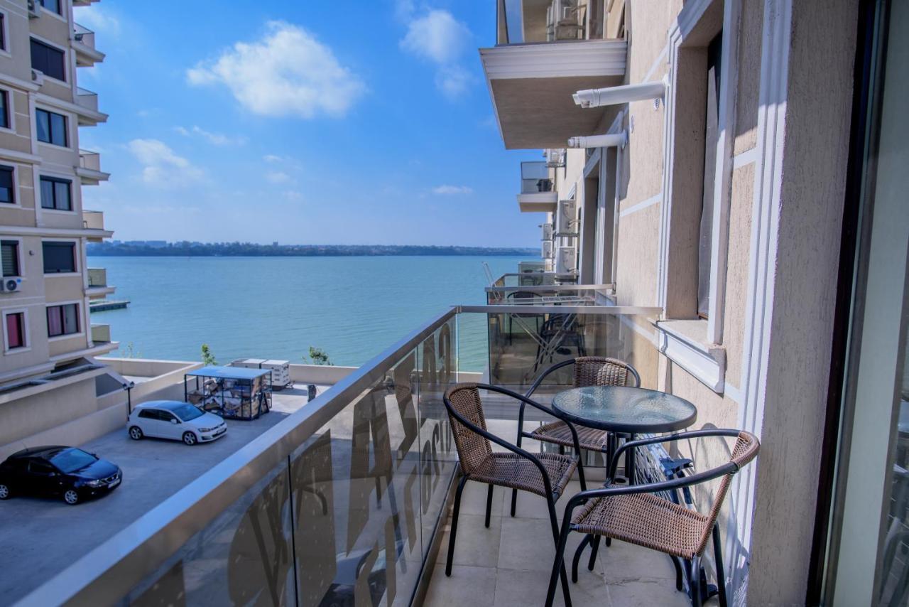 Beach Vibe Apartments Solid Residence Mamaia Exterior photo