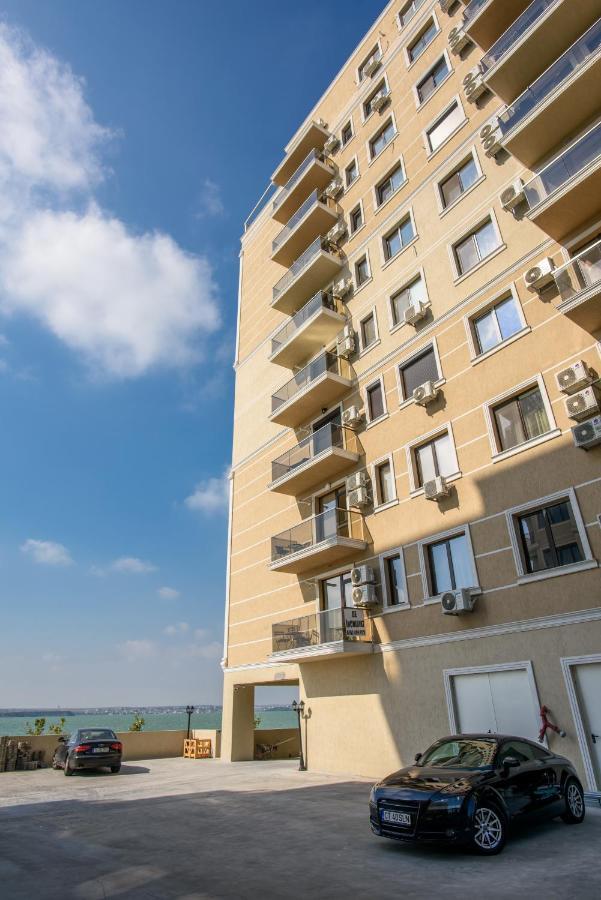 Beach Vibe Apartments Solid Residence Mamaia Exterior photo